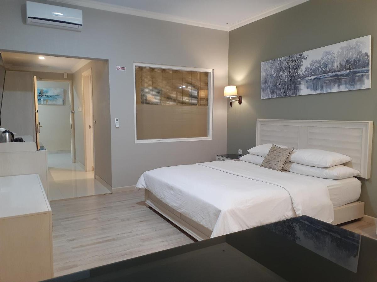 Hotel Villa Emitta Tomohon Luaran gambar
