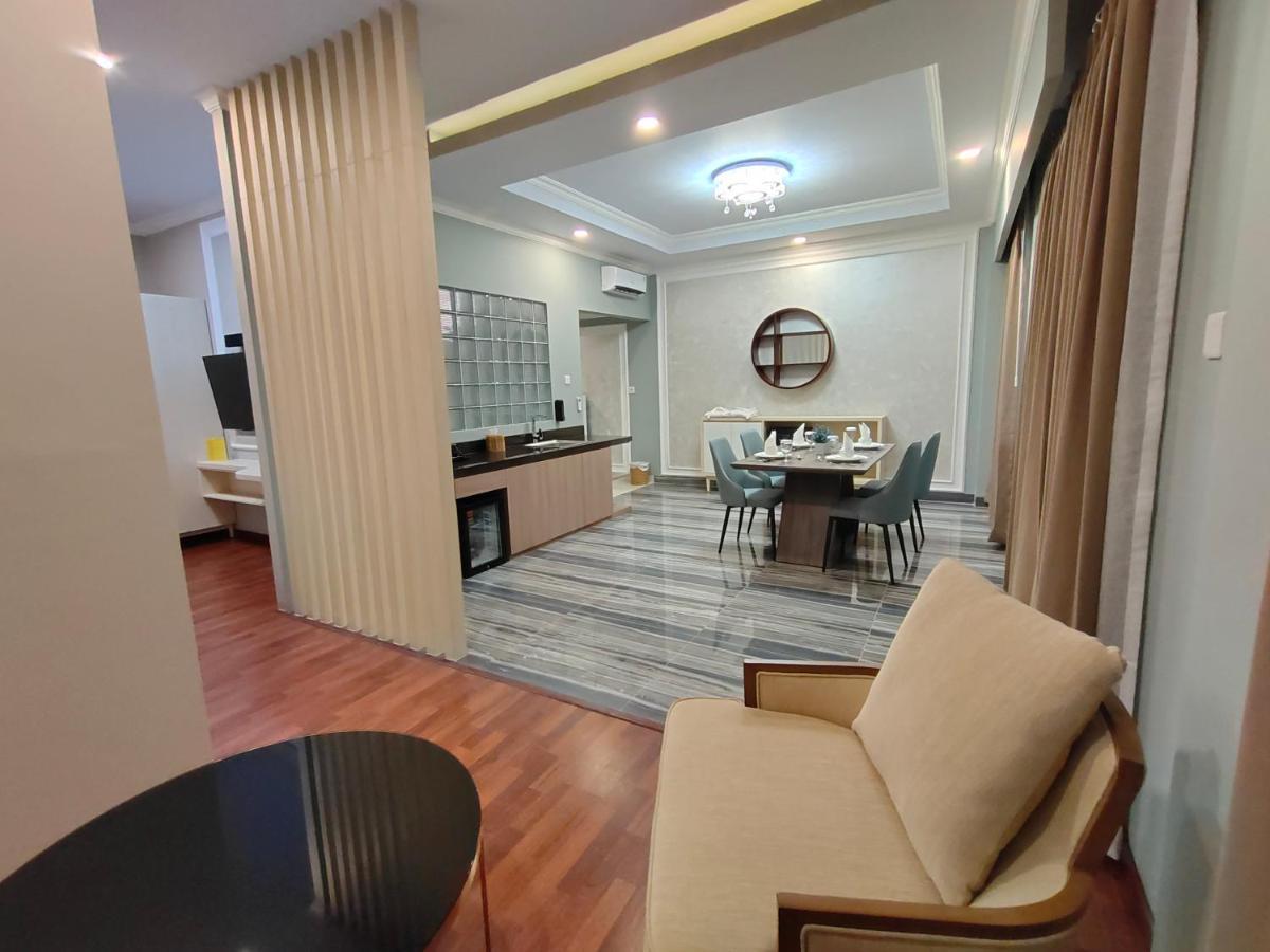 Hotel Villa Emitta Tomohon Luaran gambar